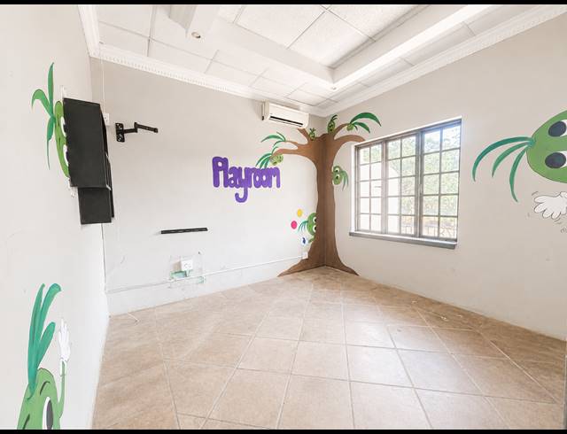 516M² CO-WORKING SPACE TO LET IN BEREA WEST